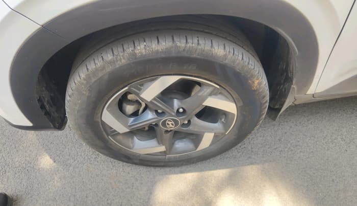 2020 Hyundai VENUE SX 1.0 (O) TURBO, Petrol, Manual, 62,484 km, tyre