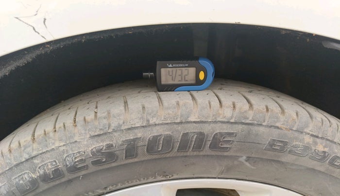 2018 Ford Ecosport TITANIUM 1.5L DIESEL, Diesel, Manual, 1,69,899 km, tyre