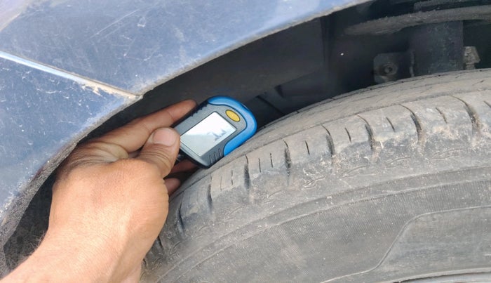 2018 Maruti Dzire VXI, Petrol, Manual, 86,463 km, tyre