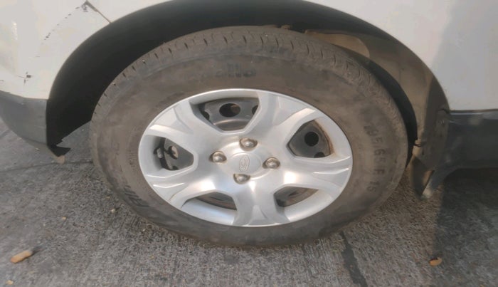 2016 Ford Ecosport AMBIENTE 1.5L PETROL, Petrol, Manual, 51,440 km, tyre