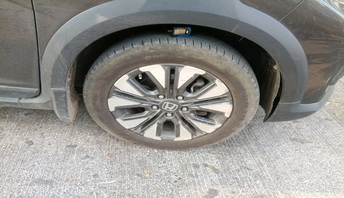 2021 Honda WR-V 1.5L I-DTEC VX MT, Diesel, Manual, 1,66,699 km, tyre