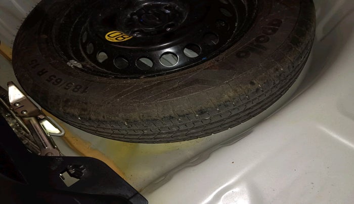 2023 Maruti Baleno ALPHA 1.2 AGS, Petrol, Automatic, 31,454 km, tyre