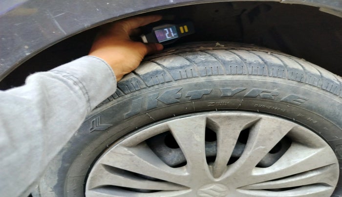 2013 Maruti Ertiga ZDI, Diesel, Manual, 82,117 km, tyre