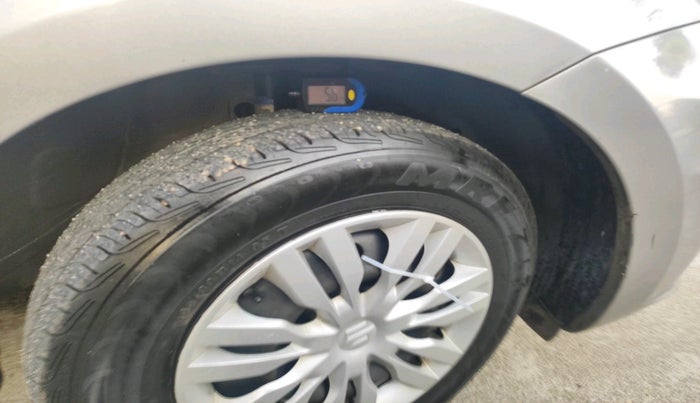 2021 Maruti Dzire VXI, Petrol, Manual, 88,116 km, tyre