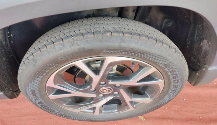 2024 Toyota URBAN CRUISER HYRYDER G HYBRID, Hybrid, Automatic, 16,564 km, tyre