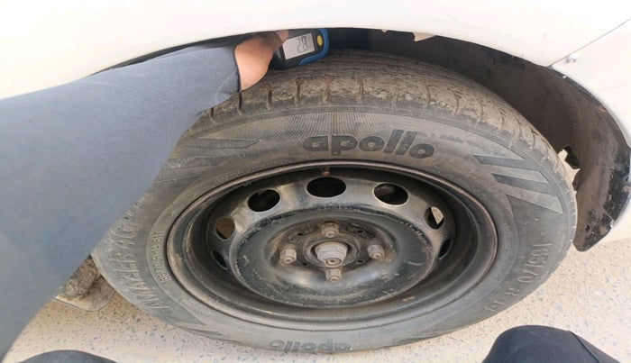 2018 Tata Tiago XT PETROL, Petrol, Manual, 1,29,158 km, tyre