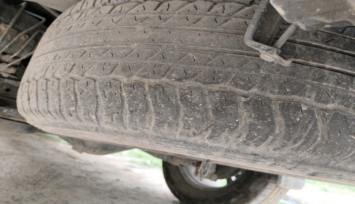 2012 Toyota Fortuner 3.0 4X4 MT, Diesel, Manual, 1,84,324 km, tyre