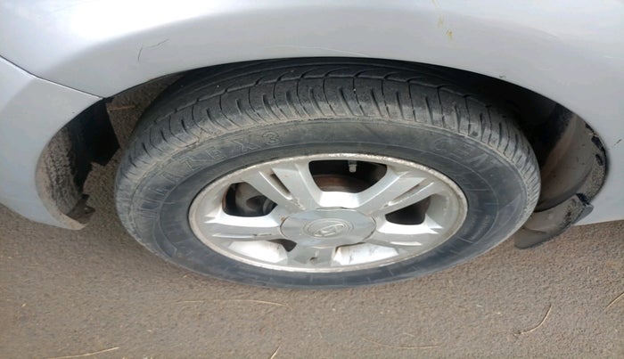 2011 Hyundai i20 SPORTZ 1.2, Petrol, Manual, 95,156 km, tyre