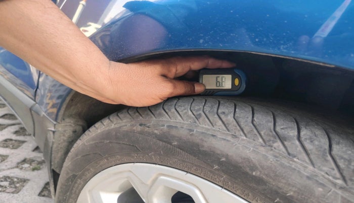 2017 Ford Ecosport TITANIUM+ 1.5L DIESEL, Diesel, Manual, 75,843 km, tyre