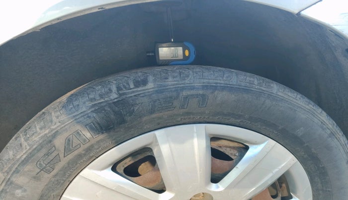 2012 Volkswagen Polo COMFORTLINE 1.2L PETROL, Petrol, Manual, 82,227 km, tyre