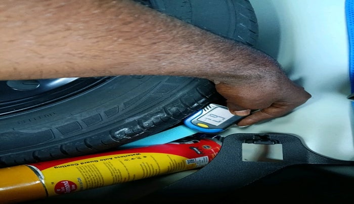 2025 Maruti FRONX SIGMA 1.2 MT, Petrol, Manual, 5,330 km, tyre