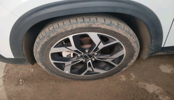 2025 KIA SELTOS  GTX PLUS 1.5 DIESEL AT, Diesel, Automatic, 48,552 km, tyre