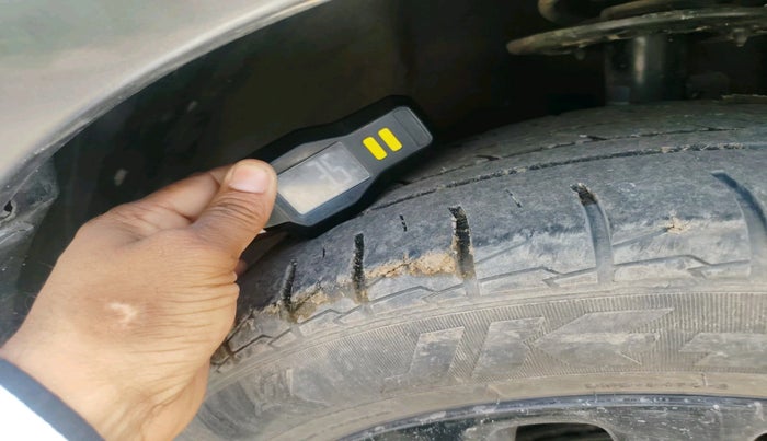 2018 Maruti Baleno ALPHA PETROL 1.2, Petrol, Manual, 88,446 km, tyre