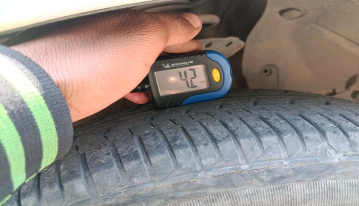 2016 Honda Jazz 1.2L I-VTEC SV, Petrol, Manual, 31,342 km, tyre