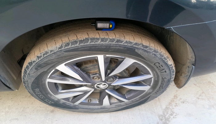 2022 Skoda SLAVIA STYLE 1.0L TSI AT, Petrol, Automatic, 69,328 km, tyre