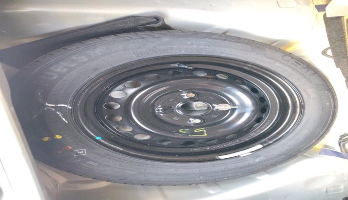 2025 Maruti S PRESSO VXI Plus AMT, Petrol, Automatic, 8,481 km, tyre