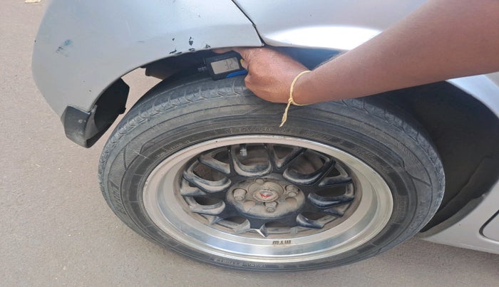 2014 Honda Brio S MT, Petrol, Manual, 78,065 km, tyre