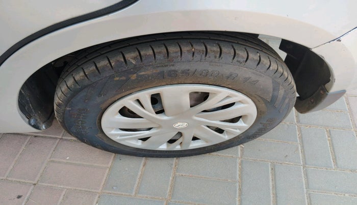 2012 Maruti Swift Dzire VXI, Petrol, Manual, 89,849 km, tyre