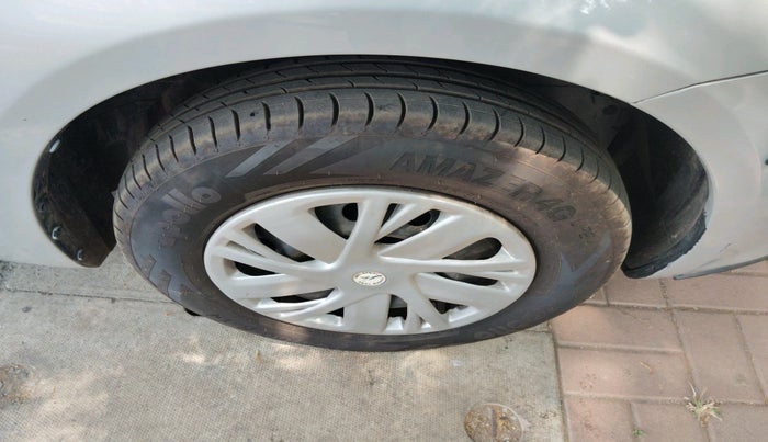 2012 Maruti Swift Dzire VXI, Petrol, Manual, 89,849 km, tyre