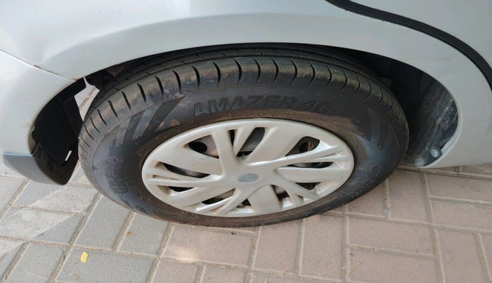 2012 Maruti Swift Dzire VXI, Petrol, Manual, 89,849 km, tyre