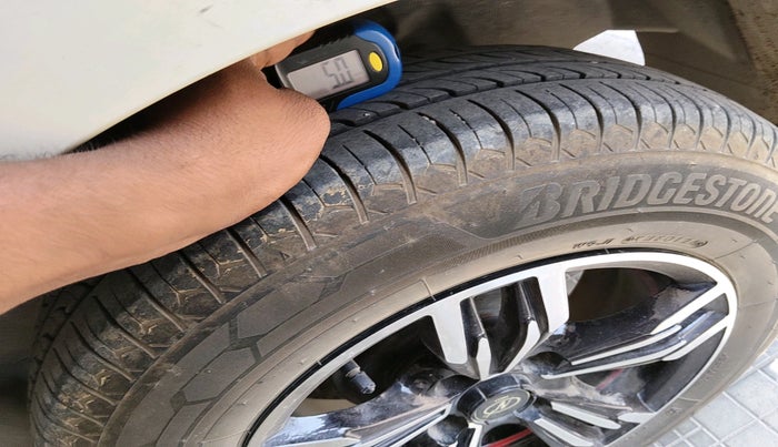 2019 Maruti Dzire VDI AMT, Diesel, Automatic, 91,829 km, tyre