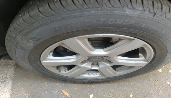 2011 Audi Q5 3.0 TDI QUATTRO, Diesel, Automatic, 98,287 km, tyre