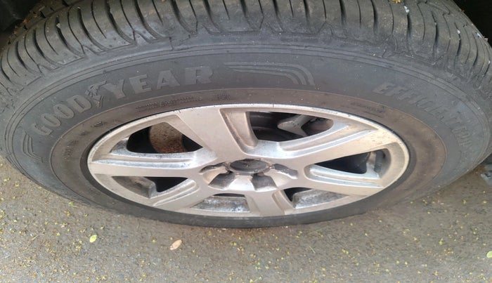 2011 Audi Q5 3.0 TDI QUATTRO, Diesel, Automatic, 98,287 km, tyre