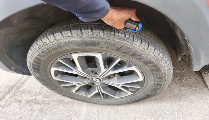 2019 Renault Duster RXS OPT CVT, Petrol, Automatic, 48,291 km, tyre