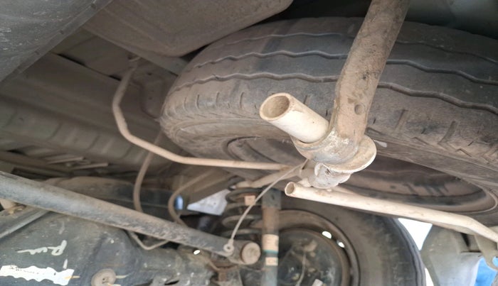 2023 Maruti Eeco 5 STR AC CNG, CNG, Manual, 70,450 km, tyre