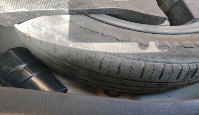 2017 Honda Jazz 1.2L I-VTEC V AT, Petrol, Automatic, 87,032 km, tyre