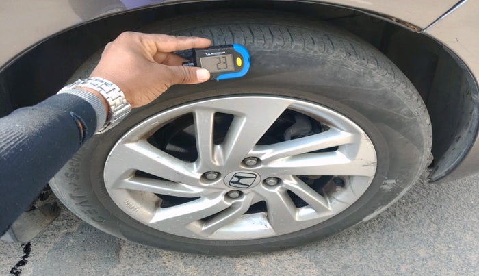 2017 Honda Jazz 1.2L I-VTEC V AT, Petrol, Automatic, 87,032 km, tyre