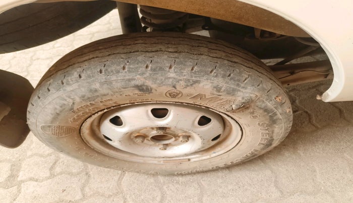 2021 Maruti Eeco 5 STR WITH A/C+HTR CNG, CNG, Manual, 47,101 km, tyre