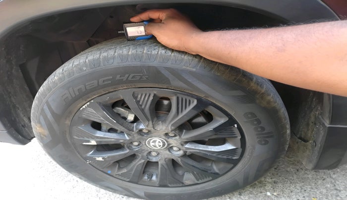 2021 Toyota URBAN CRUISER HIGH GRADE MT, Petrol, Manual, 27,725 km, tyre