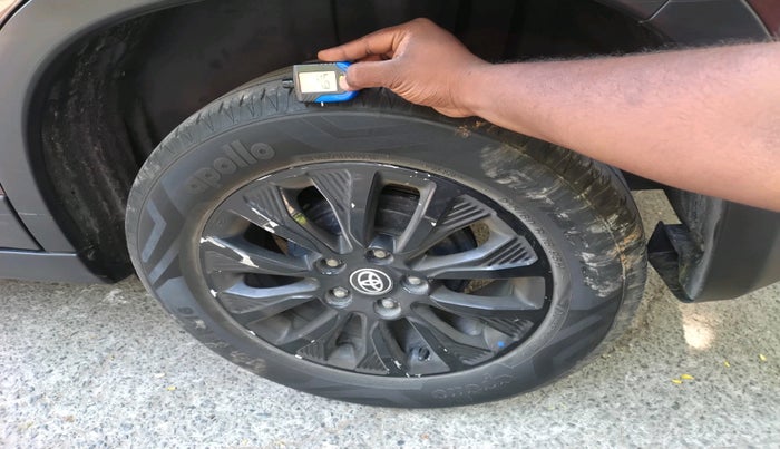 2021 Toyota URBAN CRUISER HIGH GRADE MT, Petrol, Manual, 27,725 km, tyre