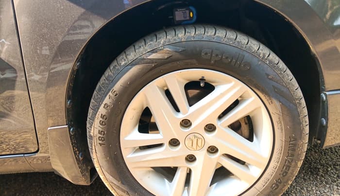 2018 Maruti Ertiga VXI, Petrol, Manual, 1,15,391 km, tyre
