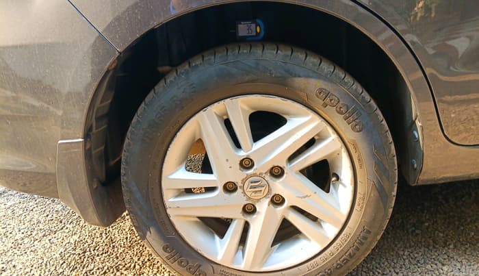 2018 Maruti Ertiga VXI, Petrol, Manual, 1,15,391 km, tyre