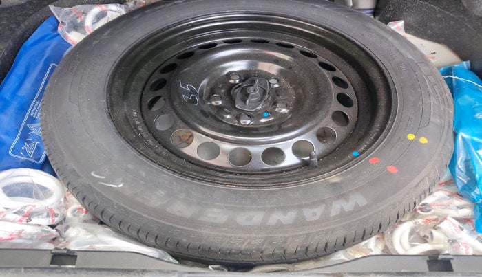 2024 Maruti BREZZA LXI, Petrol, Manual, 18,139 km, tyre