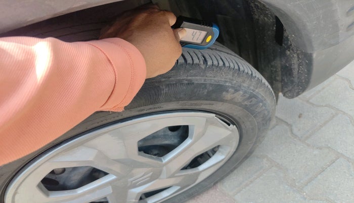 2024 Maruti BREZZA LXI, Petrol, Manual, 18,139 km, tyre