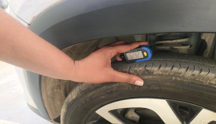 2022 Nissan MAGNITE XV PREMIUM TURBO (O) CVT, Petrol, Automatic, 91,115 km, tyre