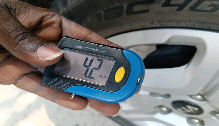 2021 KIA SONET HTK PLUS 1.0 IMT, Petrol, Manual, 58,684 km, tyre