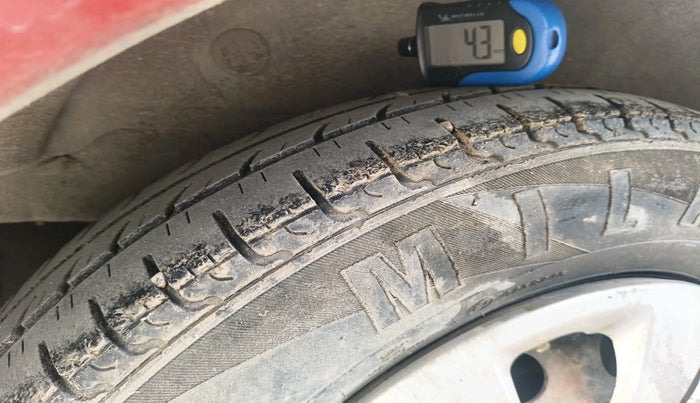 2013 Hyundai i10 MAGNA 1.1, Petrol, Manual, 39,839 km, tyre