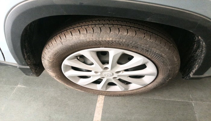 2025 Toyota URBAN CRUISER HYRYDER E NEO DRIVE, Petrol, Manual, 391 km, tyre