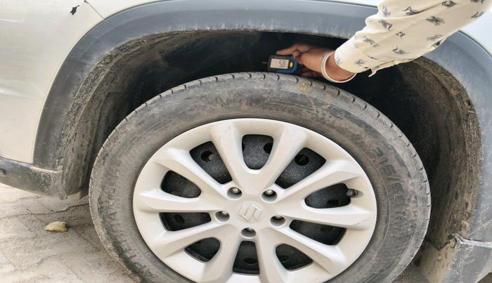 2024 Maruti Grand Vitara DELTA SMART HYBRID, Petrol, Manual, 14,000 km, tyre