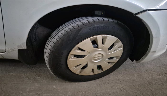 2012 Maruti Swift VDI, Diesel, Manual, 1,09,737 km, tyre