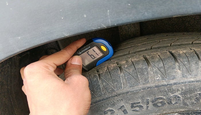 2023 KIA SONET HTX 1.0 DCT, Petrol, Automatic, 11,555 km, tyre