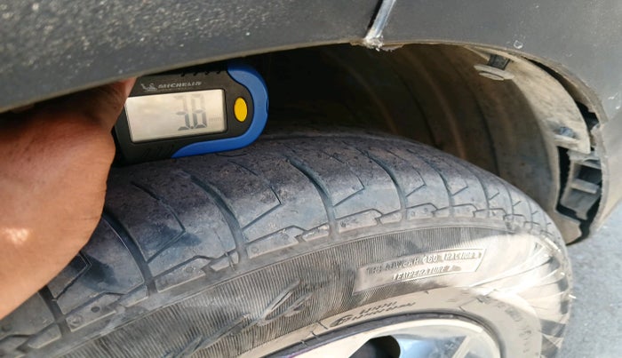 2019 Hyundai VENUE SX 1.4 CRDI, Diesel, Manual, 33,523 km, tyre