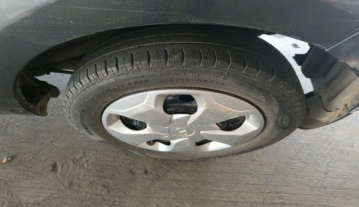 2022 Tata Tiago XT CNG, CNG, Manual, 78,510 km, tyre