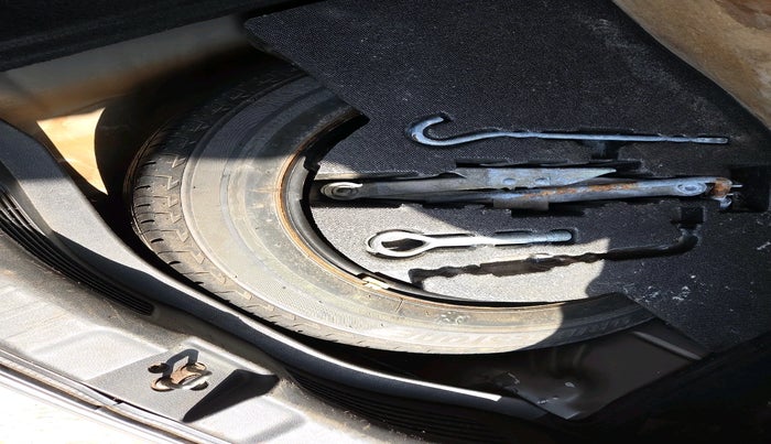 2017 Honda WR-V 1.5L I-DTEC VX MT, Diesel, Manual, 96,729 km, tyre