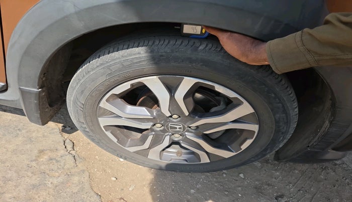 2017 Honda WR-V 1.5L I-DTEC VX MT, Diesel, Manual, 96,729 km, tyre