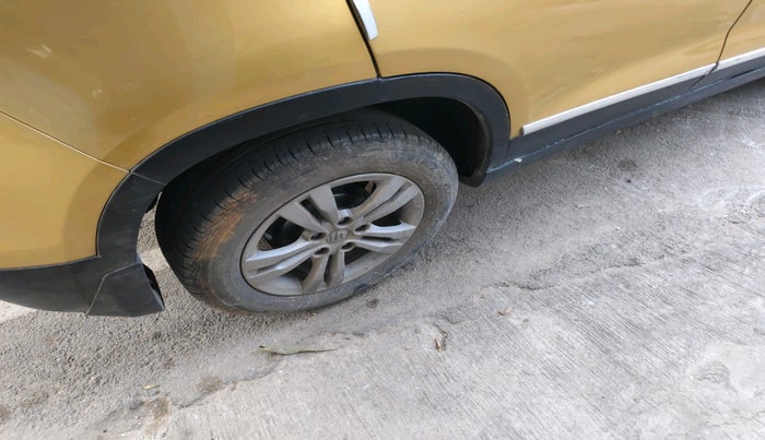 2017 Maruti Vitara Brezza ZDI PLUS DUAL TONE, Diesel, Manual, 80,060 km, tyre